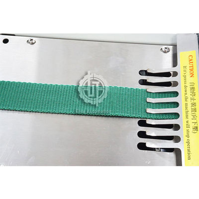 เครื่องตัดสายรัดอัตโนมัติแบบโรตารี่สูงสุด 600C สำหรับริบบิ้นไนลอน
